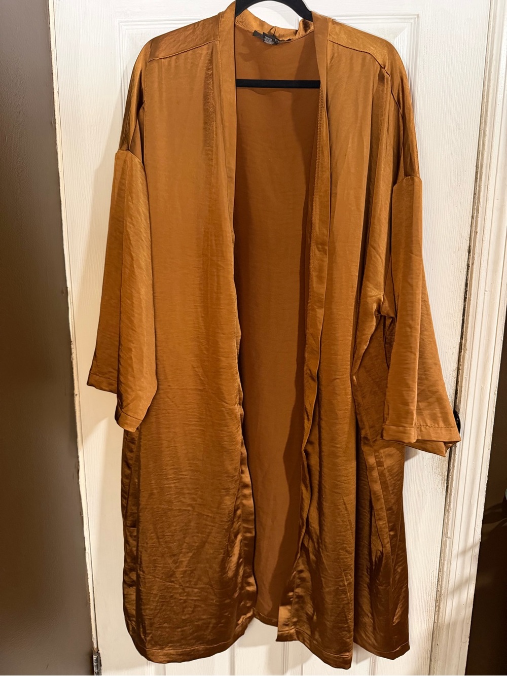 Forever 21 Open-Front Satin Duster Coat in Rust Brown with kimono sleeves